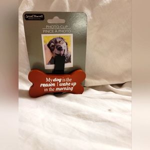 NWT PHOTO STAND CLIP FOR DOG LOVERS GIFT OFFICE HAPPY PLACE